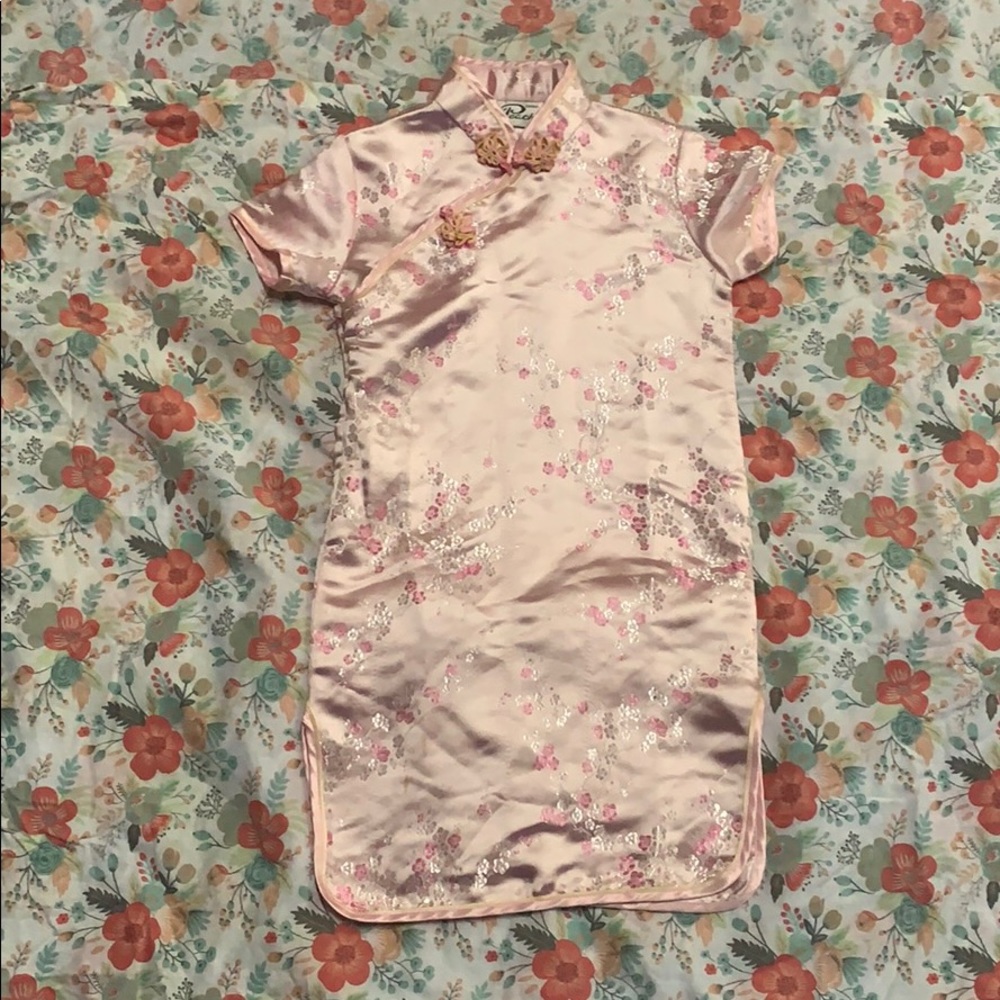 Chinese Dress Sz4♣️
